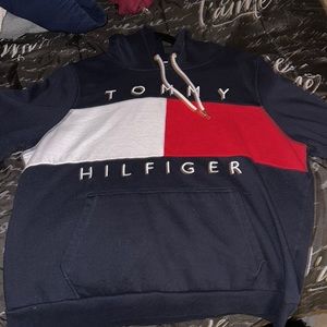 Tommy Hilfiger hoodie